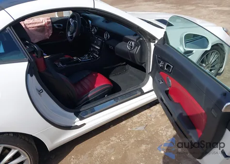 2017 Mercedes-Benz Slc 300 z USA, uszkodzony, nr VIN WDDPK3JA9HF128298